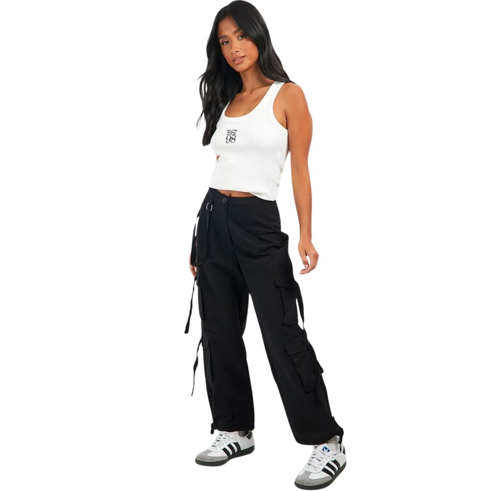 boohoo Black High Waist Cargo Pants NWOT Size 2